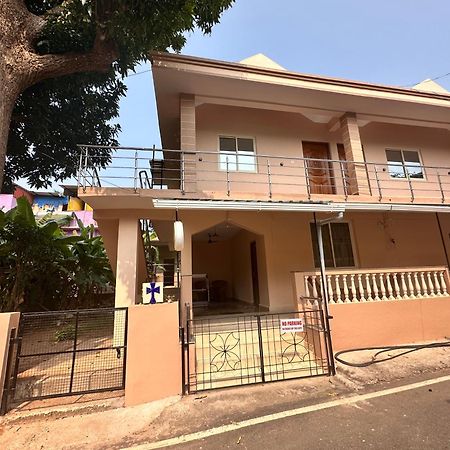 James Guesthouse Bogmalo Beach Exterior foto